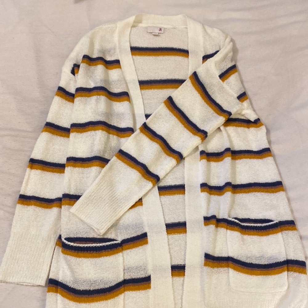 So striped cardigan